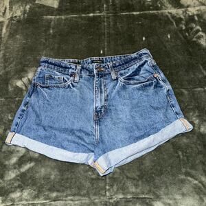 Wild Fable Highest Rise Mom Shorts Women’s 8/29R Blue Denim Pockets Cuffed Hem